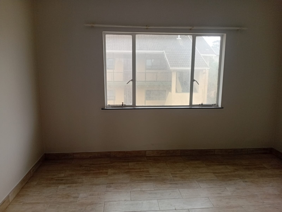 To Let 2 Bedroom Property for Rent in Southernwood Eastern Cape